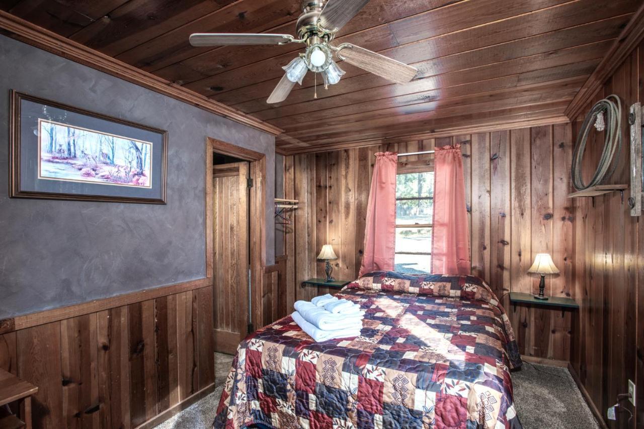 Apache Village 7, Queen Bed, Midtown, Sleeps 2 Ruidoso Ngoại thất bức ảnh